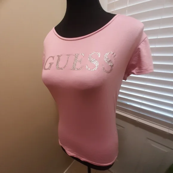 Guess Tops - Picture 3 of 4
